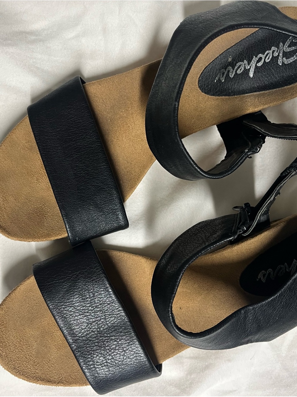 Sketchers Black Two-Strap Ankle wedges